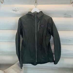 Houdini jacket by Patagonia